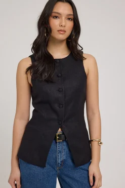 Menorca Long Line Vest Black