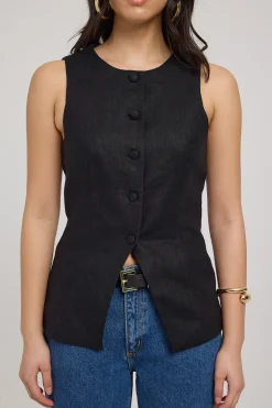 Menorca Long Line Vest Black