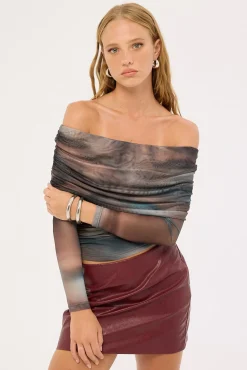 Meteor Elyse Off Shoulder Recycled Top Blur Print