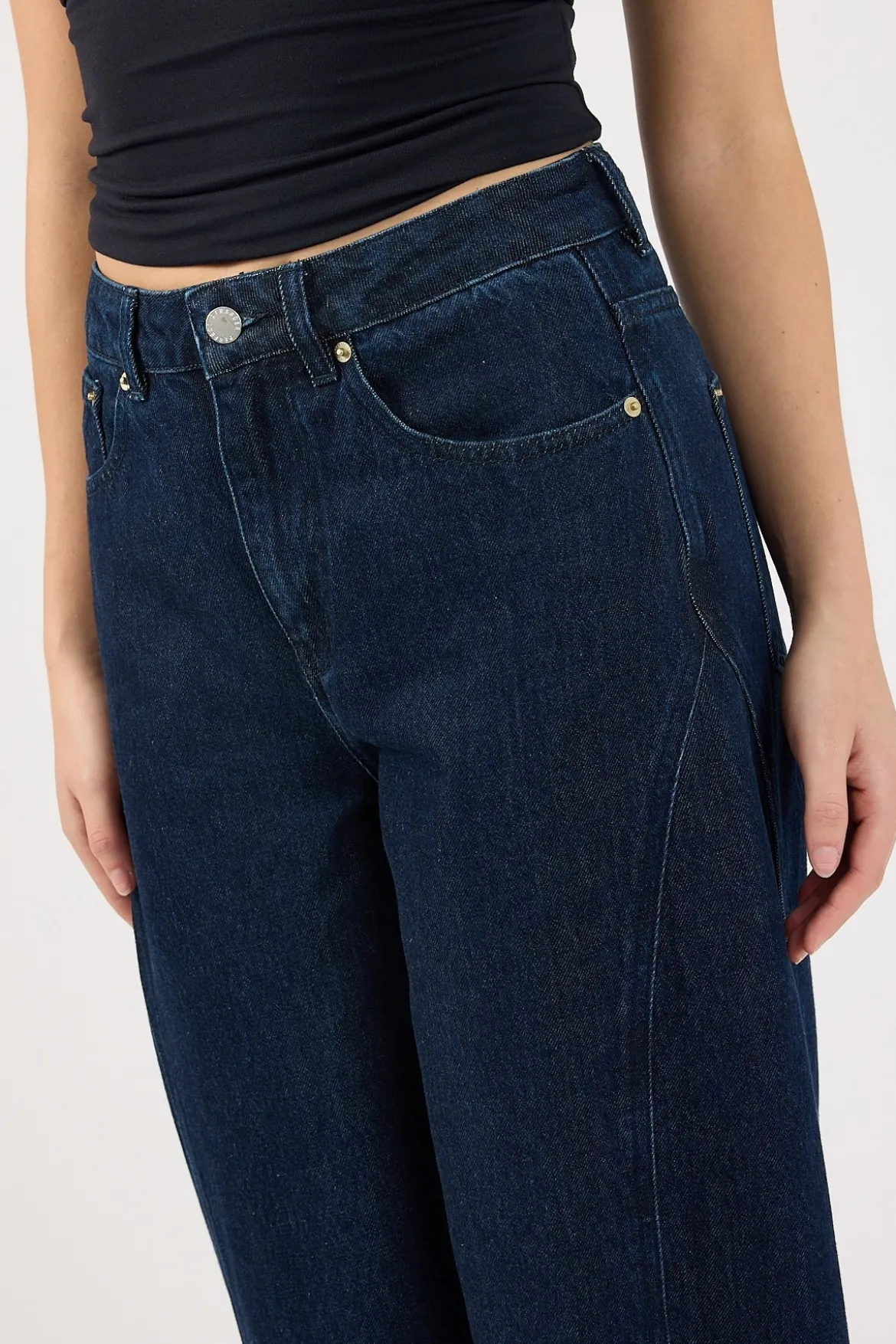Mid Rise Barrel Jean Indigo Denim