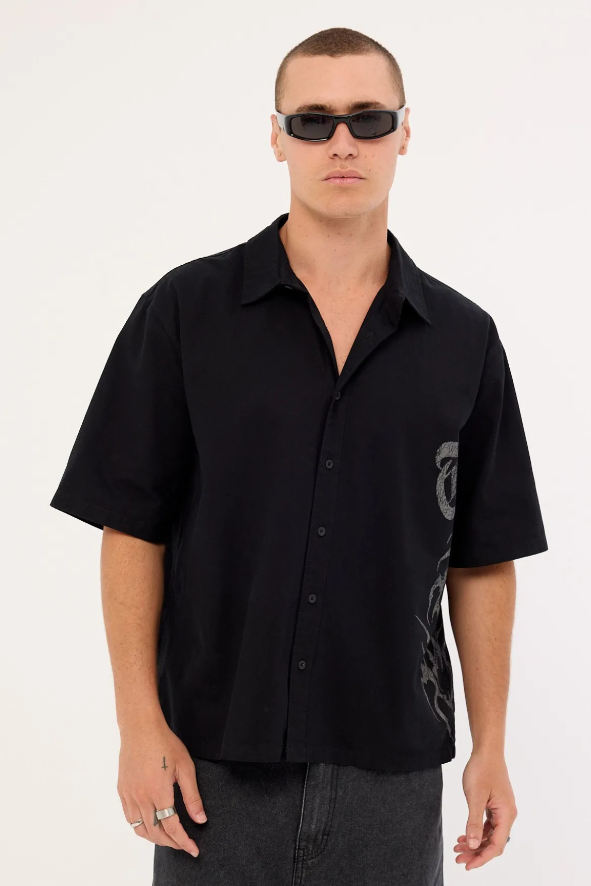Misfortune Box Fit Cropped Sleeve Shirt Washed Black