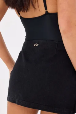 Mode Crossed Belt Mini Skirt Washed Black