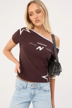 Modulate Off Shoulder Top Brown