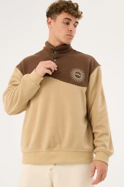 Mountains Polar Fleece Brown Sand
