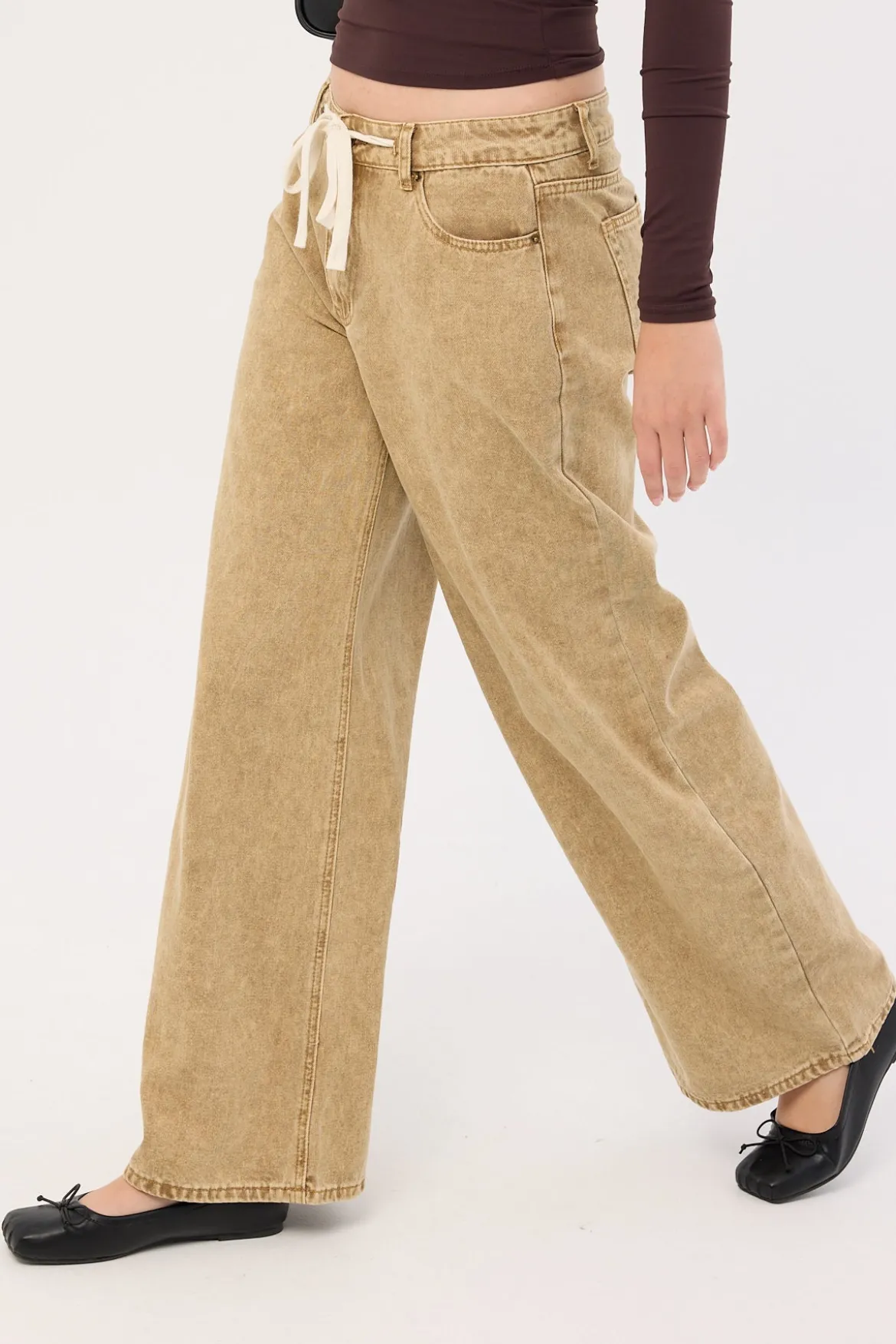Muse Jean Camel