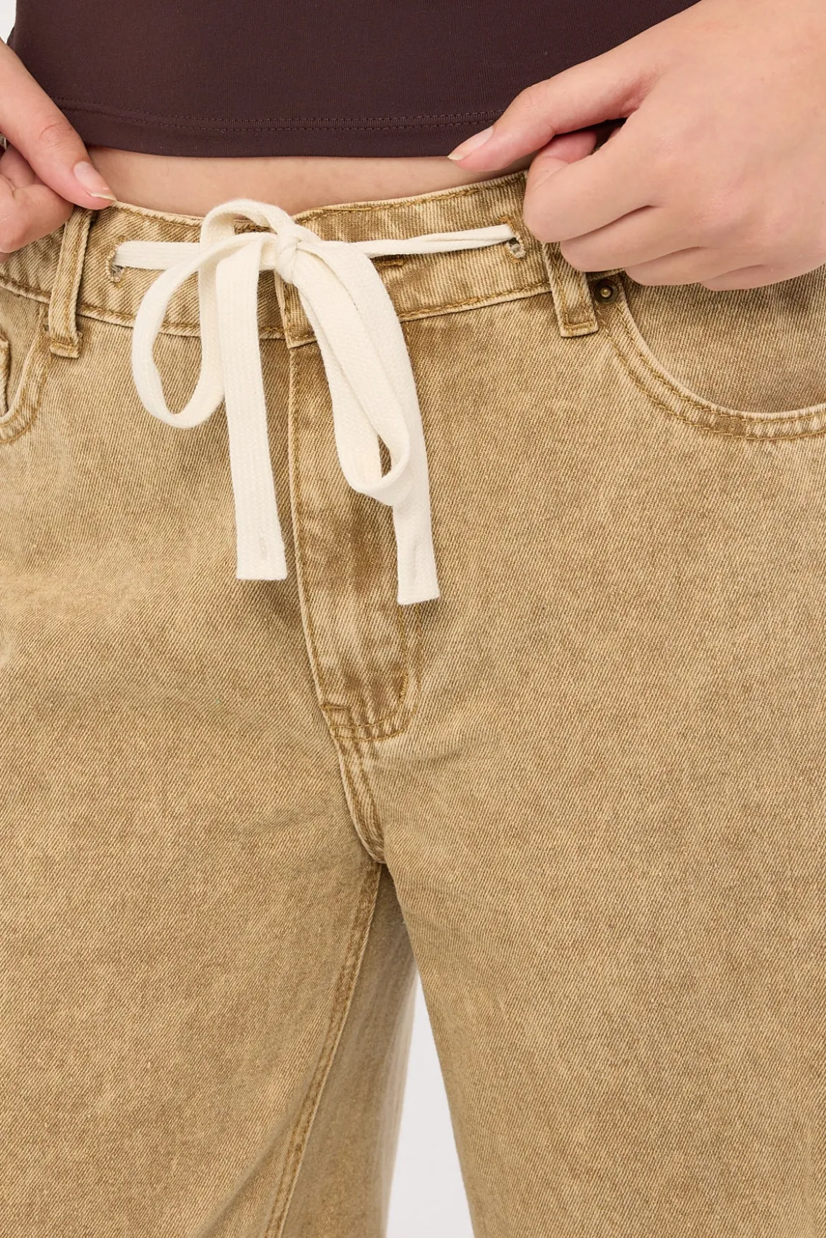 Muse Jean Camel