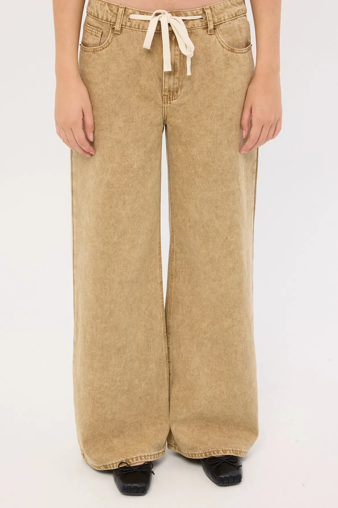 Muse Jean Camel