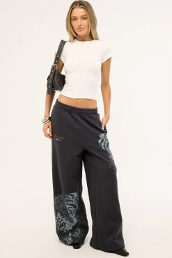 Nami Straight Leg Trackpant Washed Black