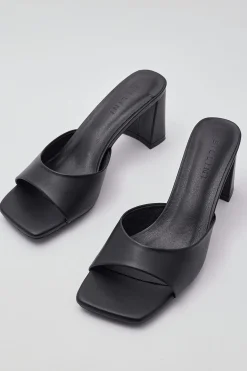 Nattie Heel Black