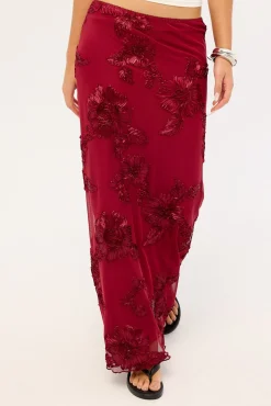 Nia Applique Mid Rise Maxi Skirt Burgundy