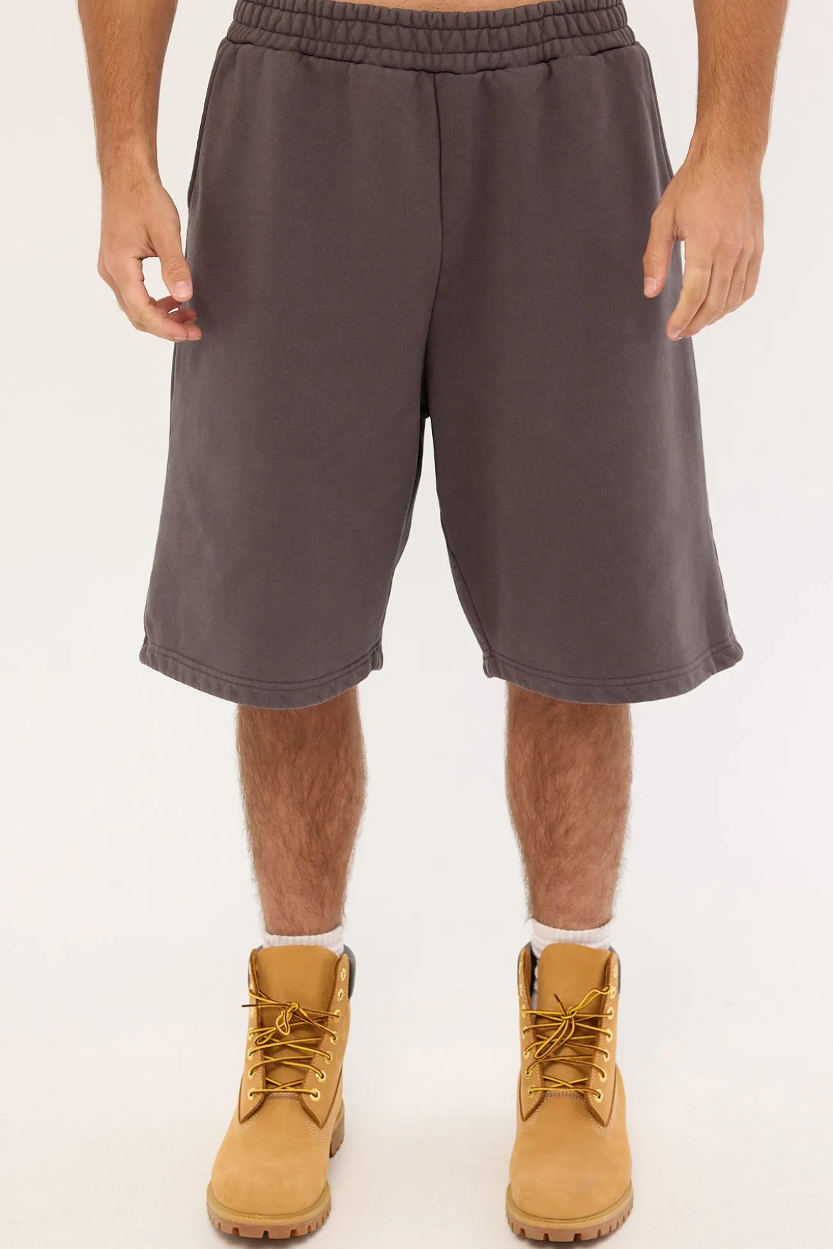 Nova Baggy Sweat Short Washed Black