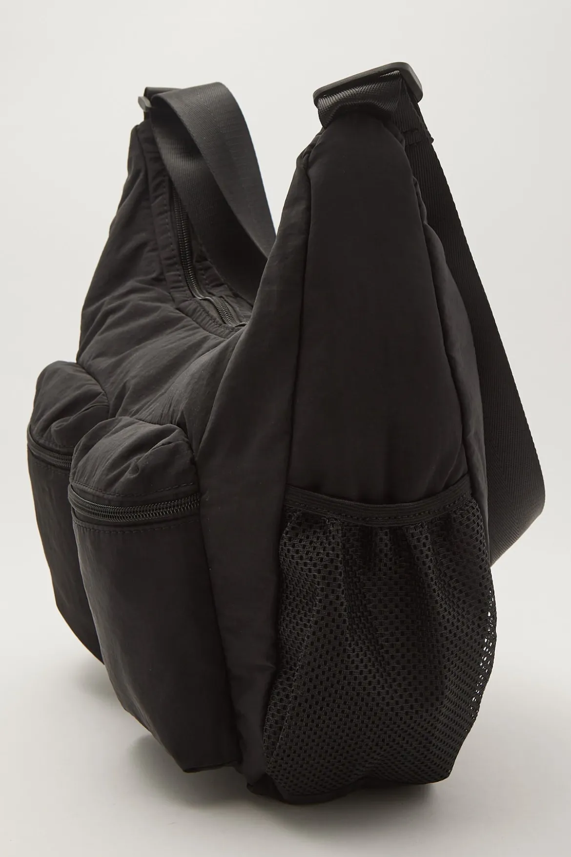 Nylon Messenger Bag Black