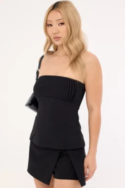 Olsen Mid Rise Split Skort Black