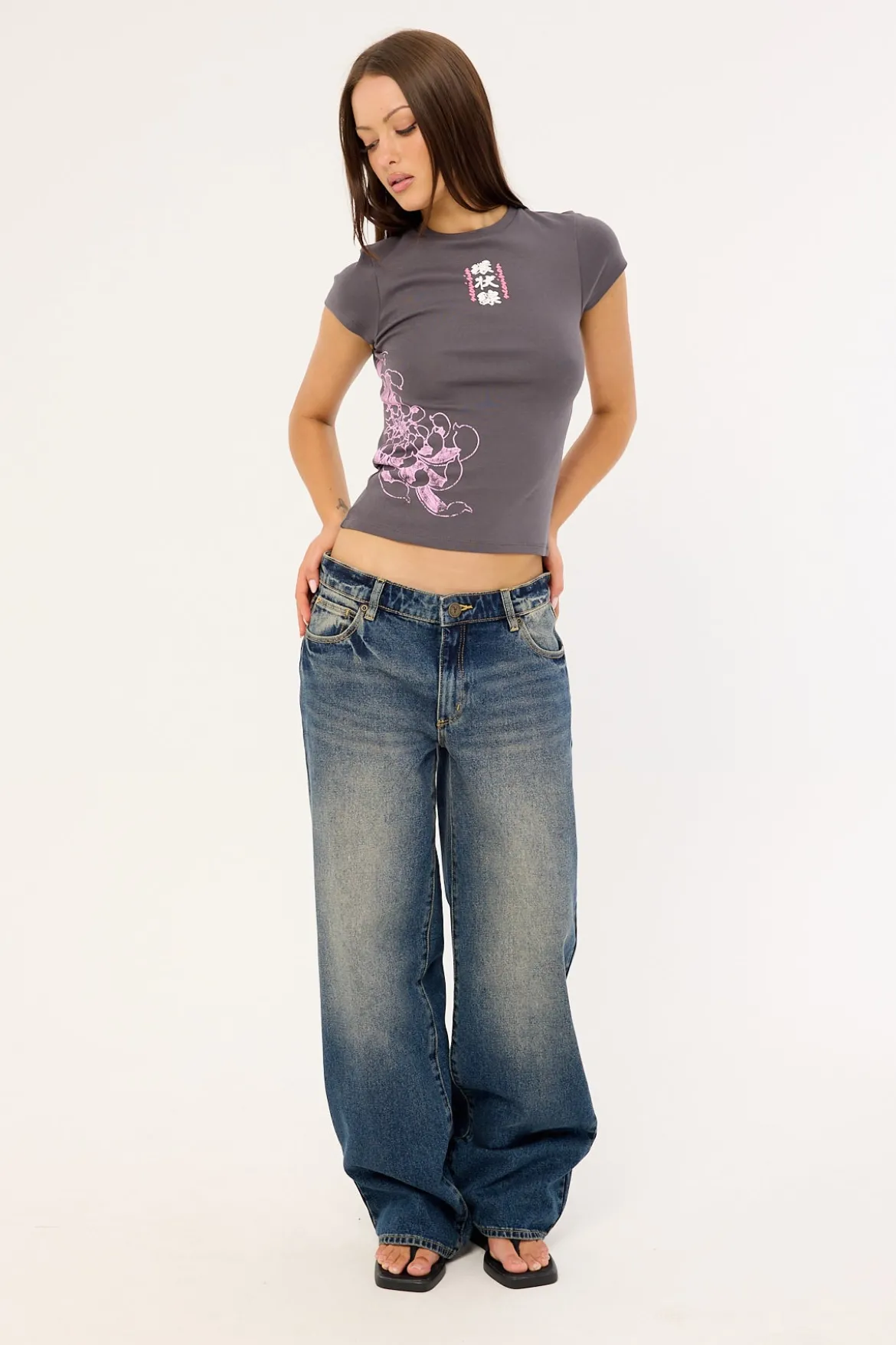 Osaka Night Baby Tee Asphalt