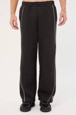 Oscillate Baggy Sweatpant Black
