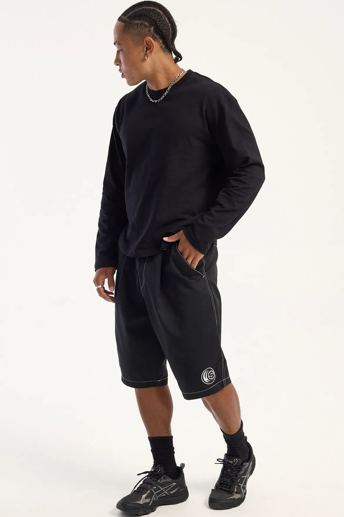 Pleated Baggy Elastic Short Black