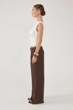 Rae Low Rise Pleated Pant Brown