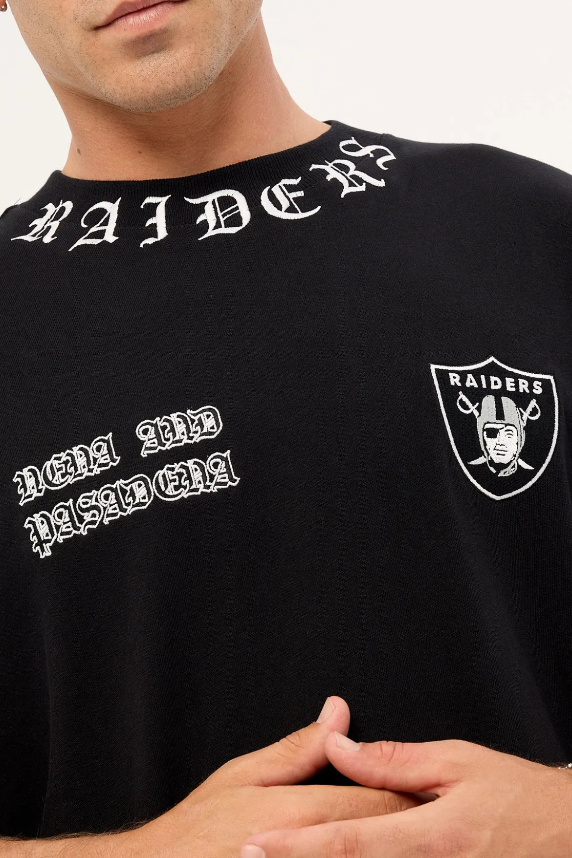 Raiders Shield Tee Jet Black