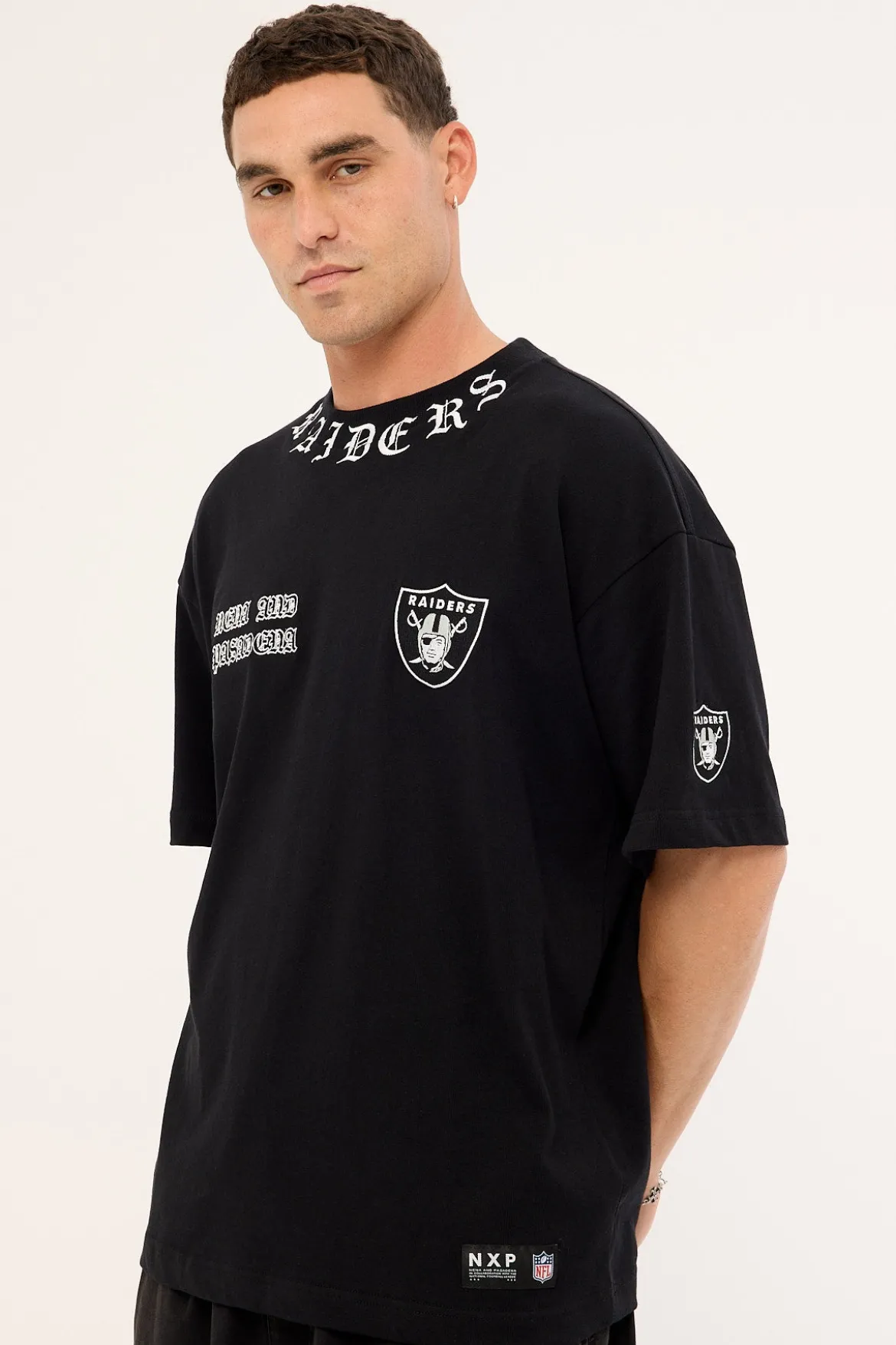 Raiders Shield Tee Jet Black