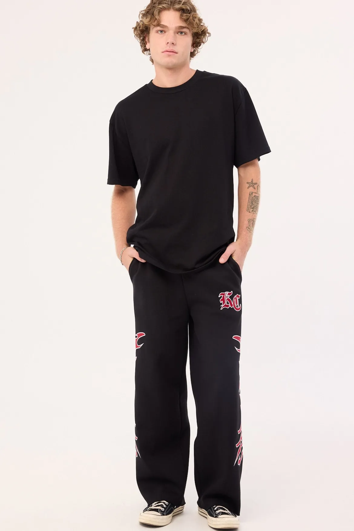 RAZOR BAGGY SWEATPANTS Jet Black