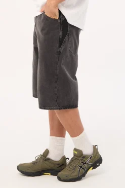 RC A6 Big Board Short Bazza Washed Black