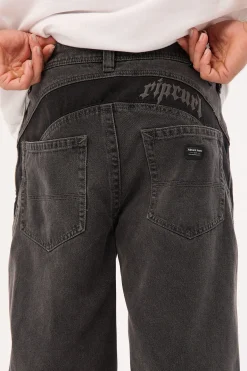 RC A6 Big Board Short Bazza Washed Black