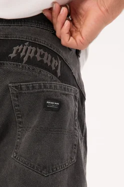 RC A6 Big Board Short Bazza Washed Black