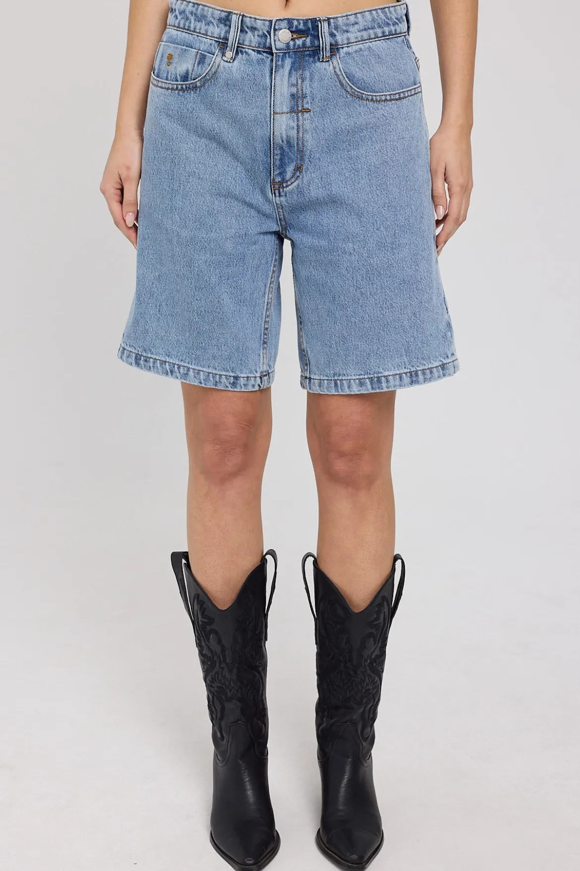 Reagan Arena Slouch Short Garage Blue