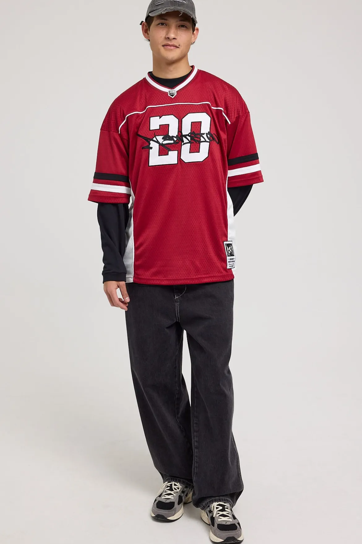 Redemption V Neck Jersey Red/White