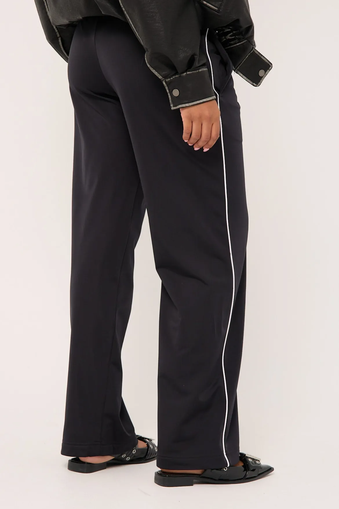 Reebok ID BV Tricot Trackpant Black
