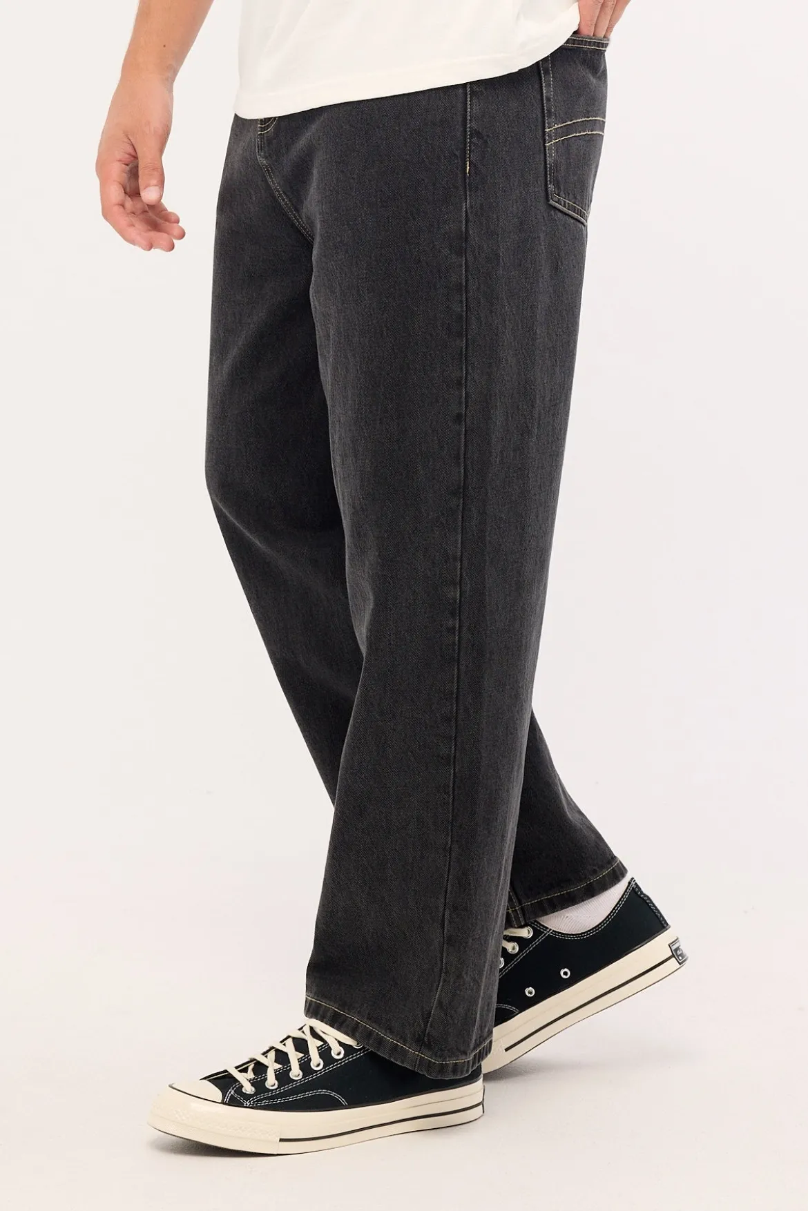 Refine Baggy Jean Washed Black