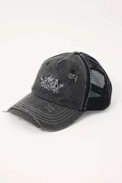 Reflekt Distressed Trucker Cap Washed Black