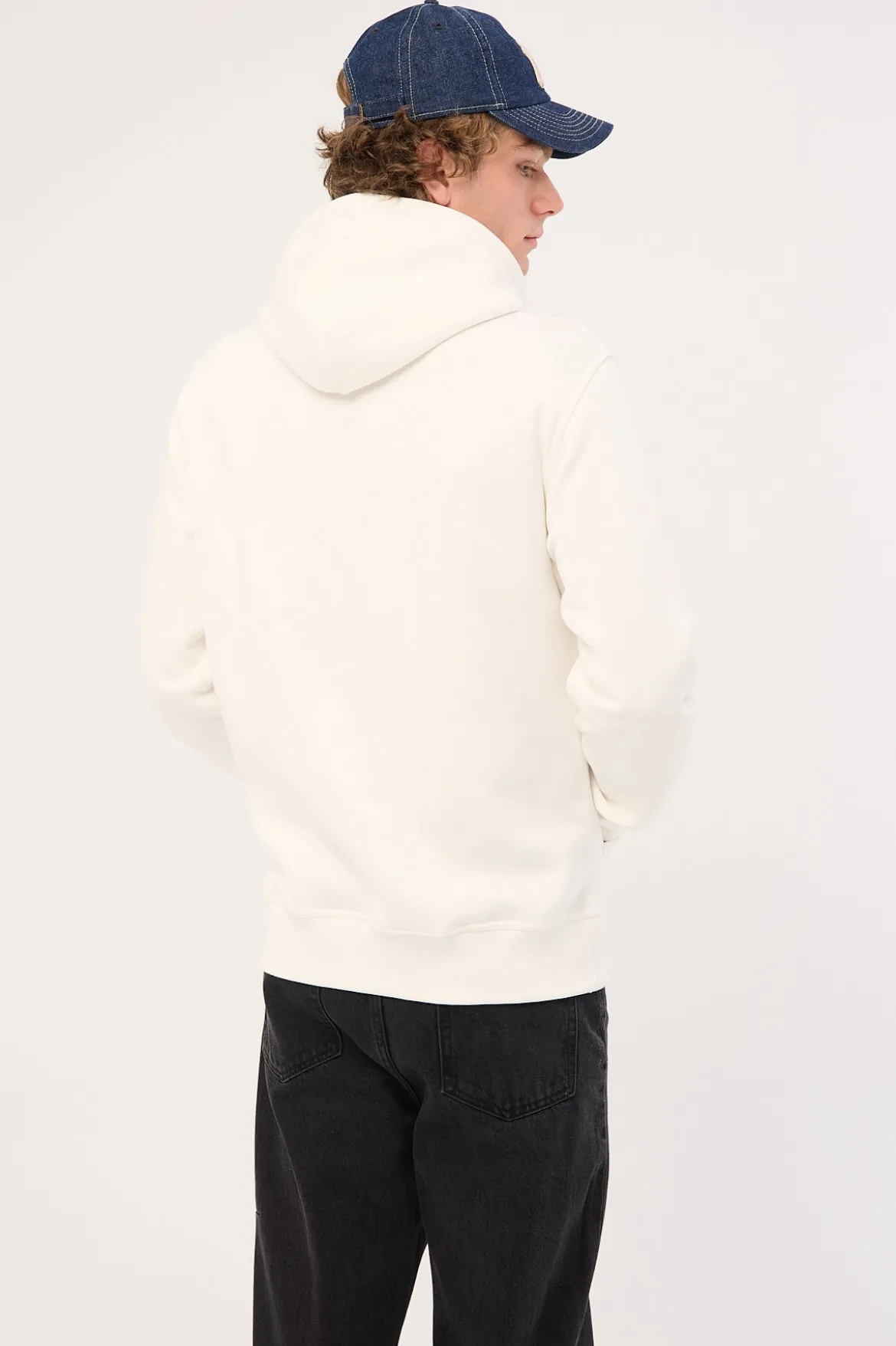 Reg Medium Archive Shield Hoodie Eggshell