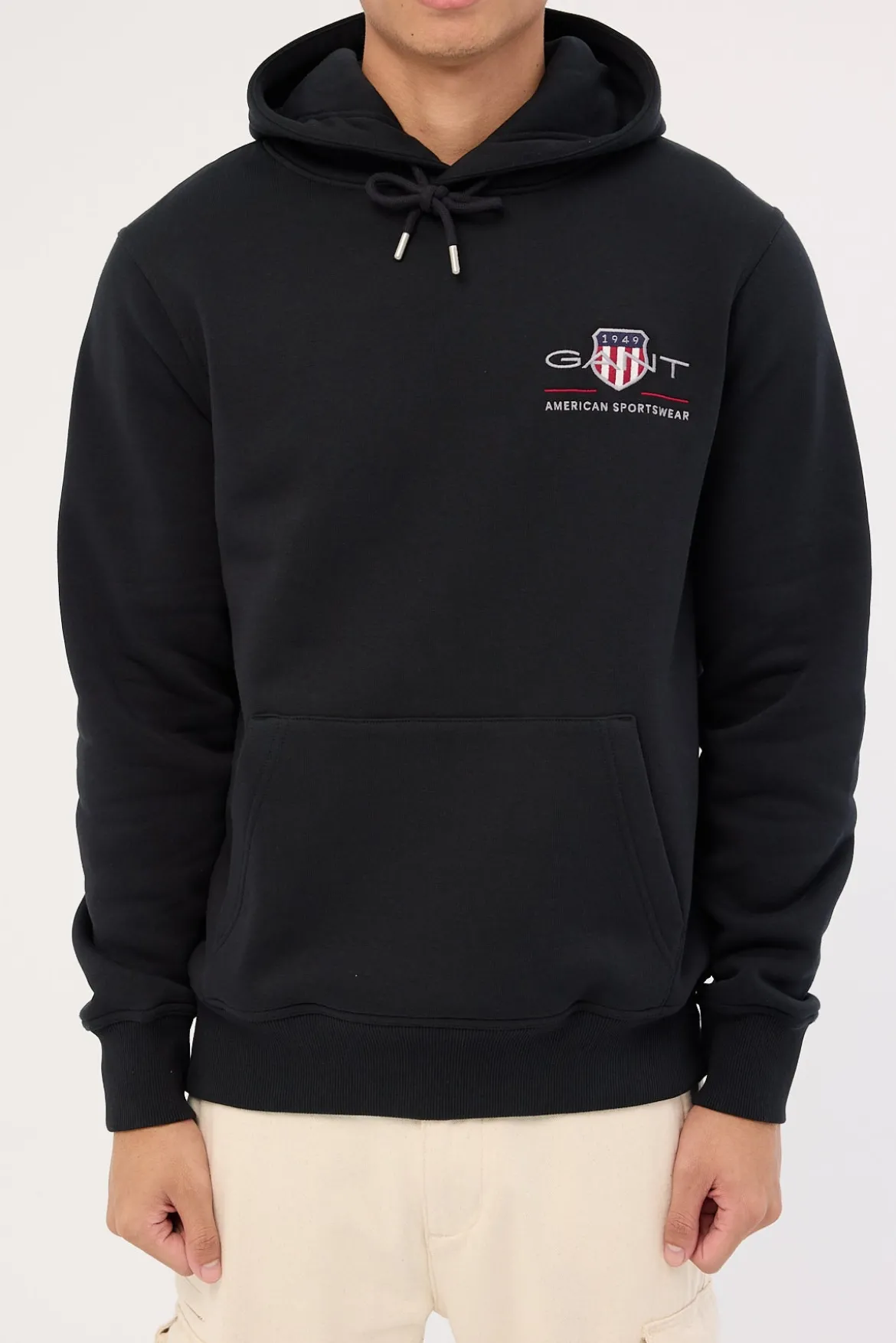 Reg Medium Archive Shield Hoodie Black