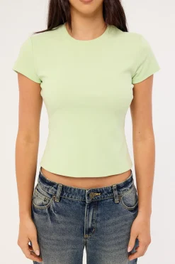 Relaxed Baby Tee Matcha Green