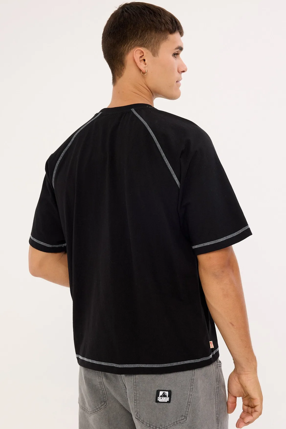Riddle Me This Stripe Cropped Raglan Tee Black