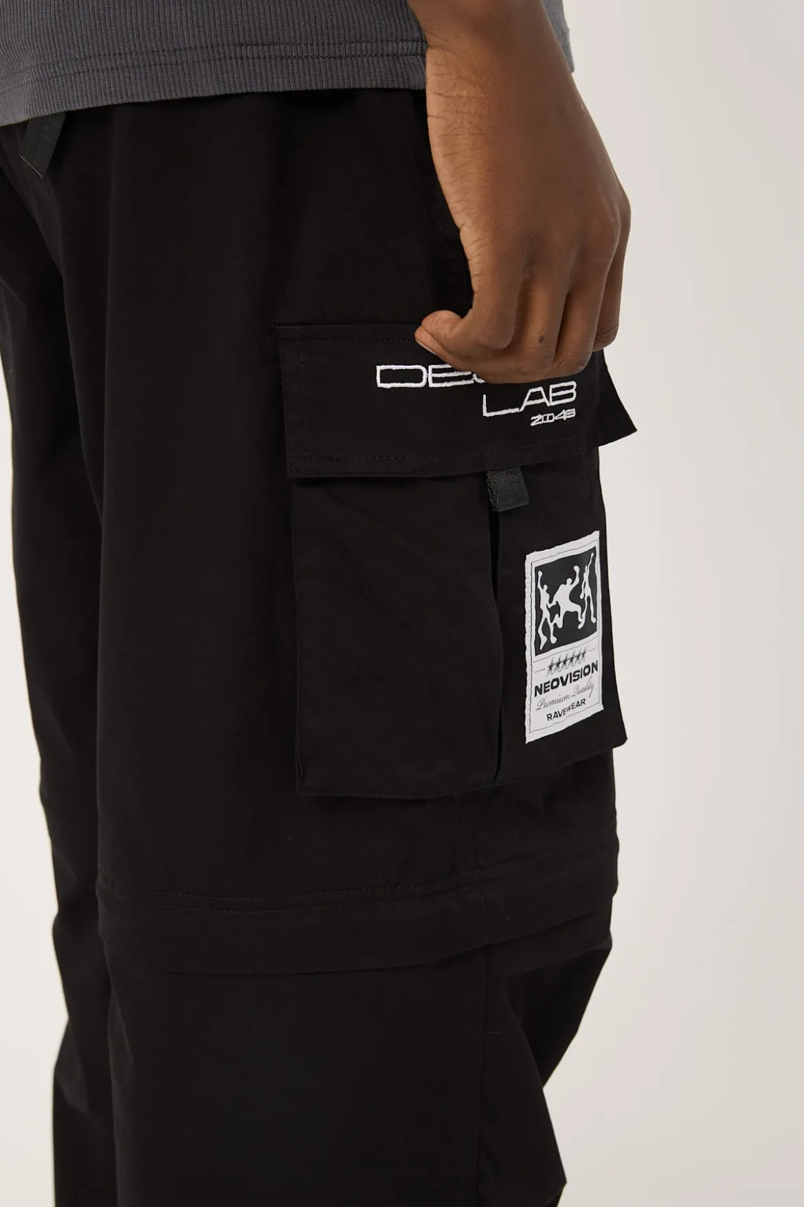 Ritual Wide Zip Off Cargo Pant Black