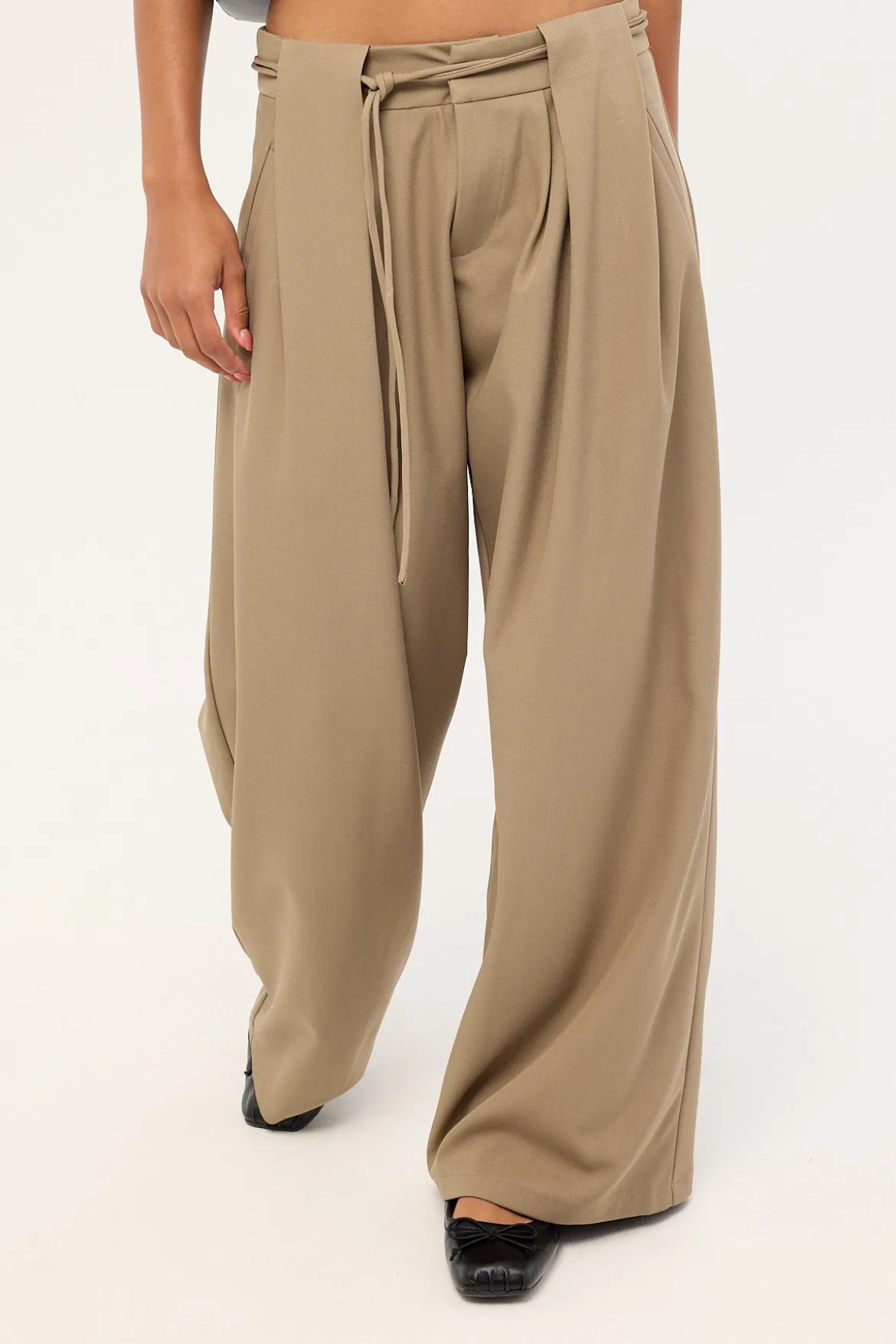 Rivela Tie Waist Trouser Taupe