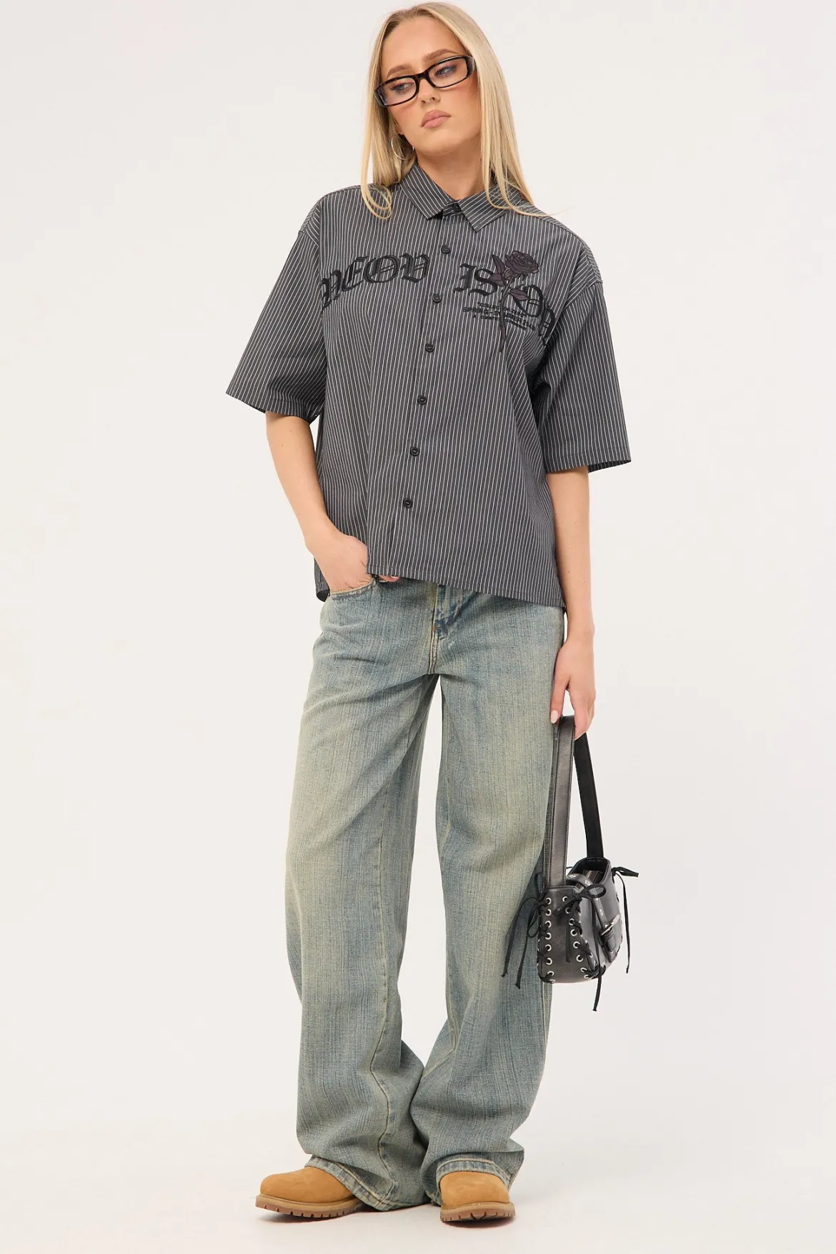 Rosebud Oversize Cropped Shirt Black/White Stripe