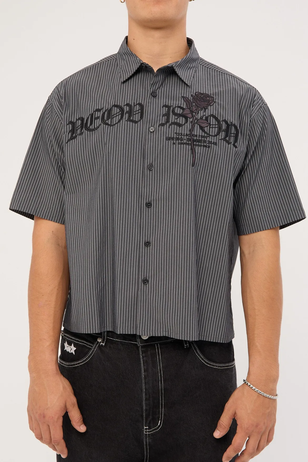 Rosebud Oversize Cropped Shirt Black/White Stripe
