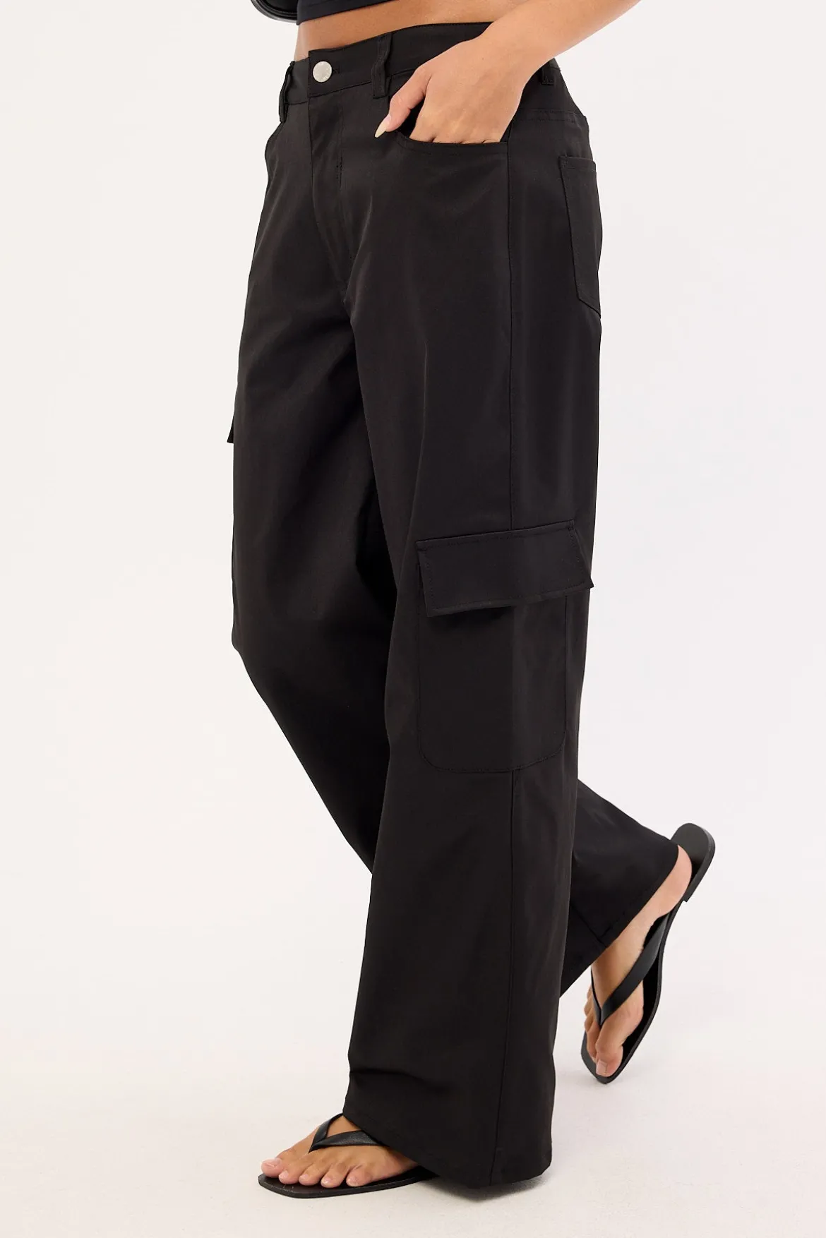 Sahara Low Rise Cargo Pant Black