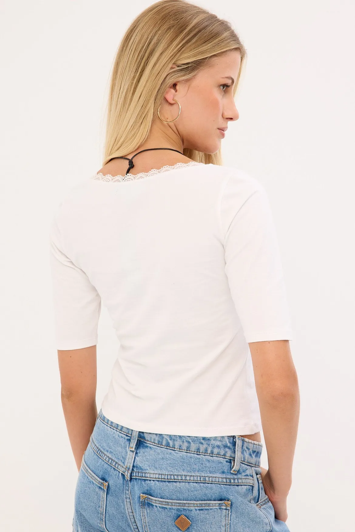 SajiWa 3/4 Sleeve V Neck Top Ivory