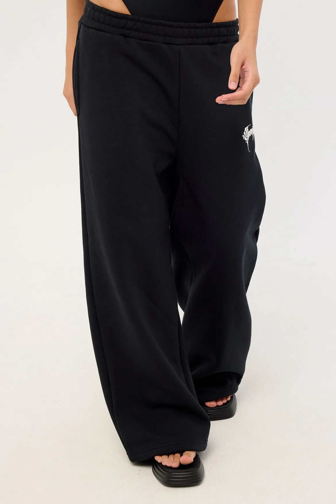 Sanctum Straight Leg Trackpant Black