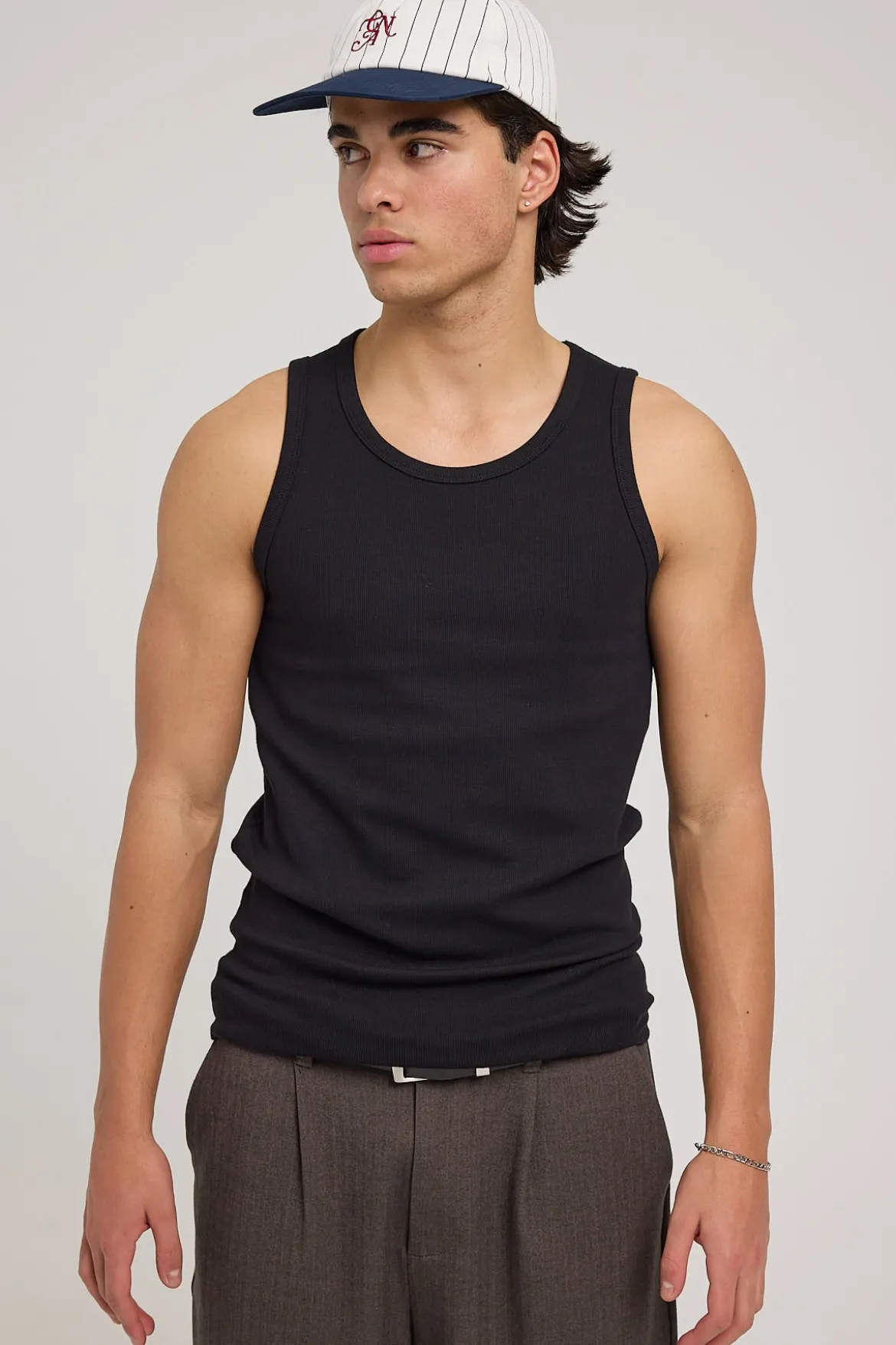 Scoop Neck Singlet Tank Black