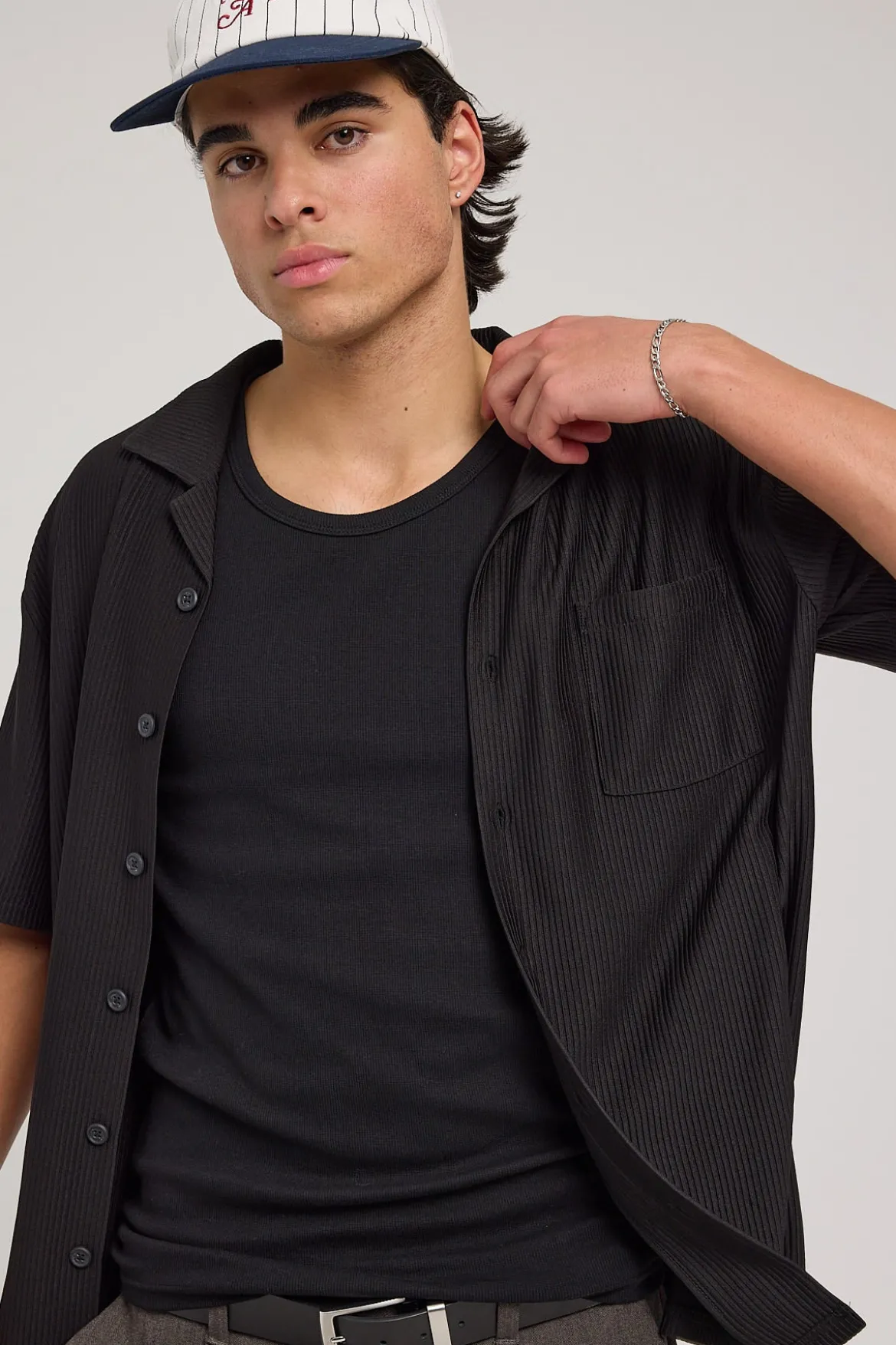 Scoop Neck Singlet Tank Black