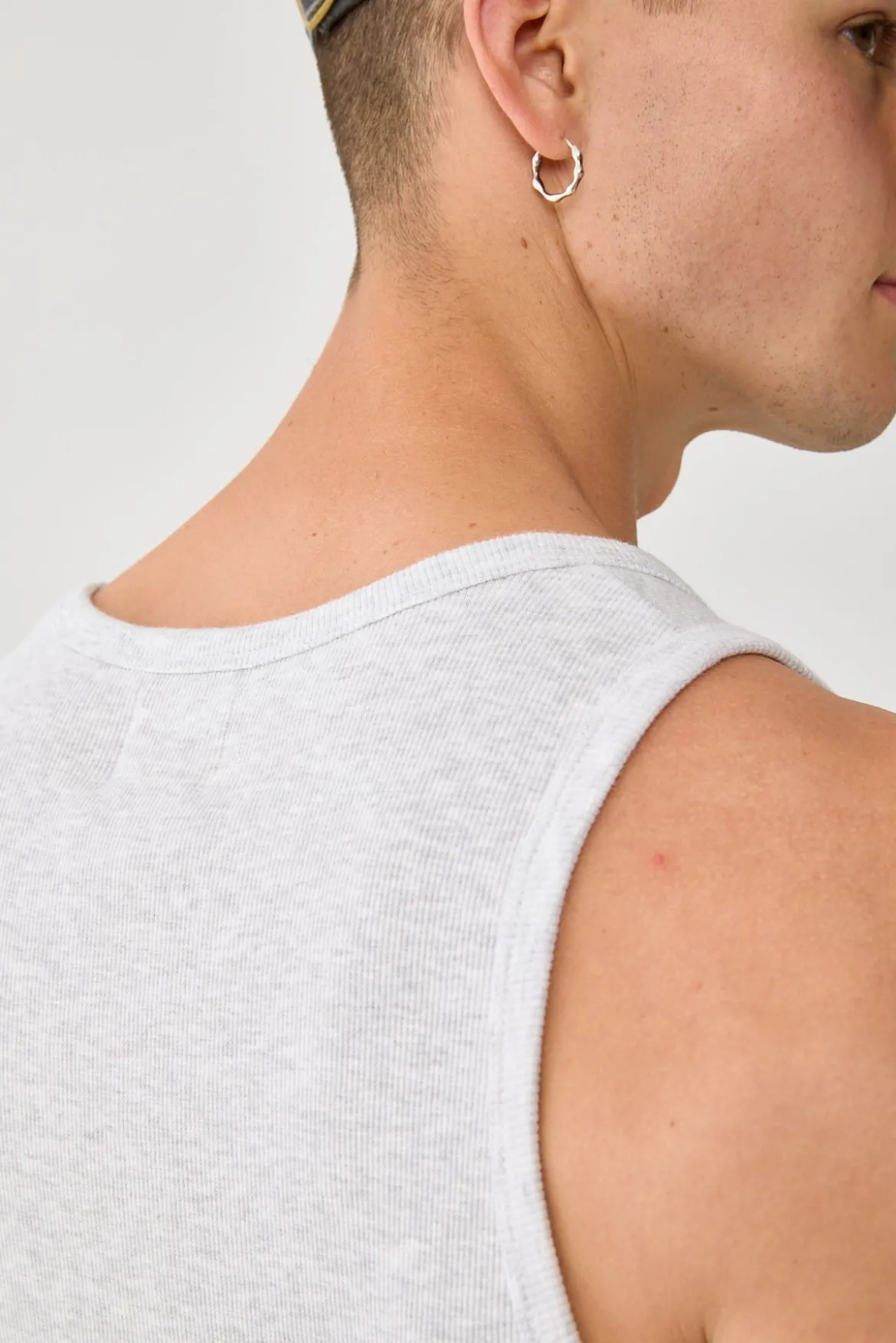 Scoop Neck Singlet Tank Snow Marle