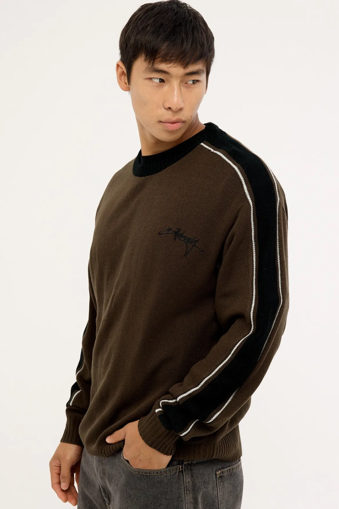 Script Knit Sweater Chocolate Brown