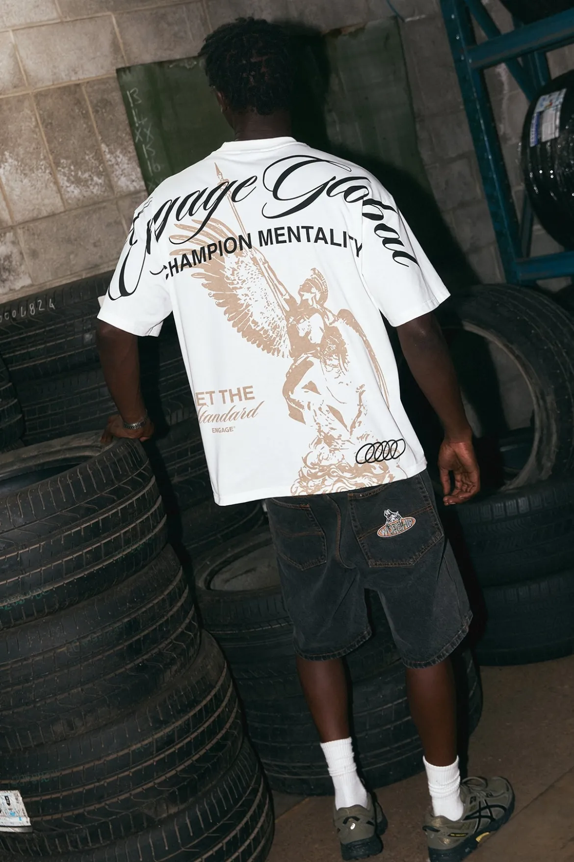 Set The Standard Oversized Tee Off White