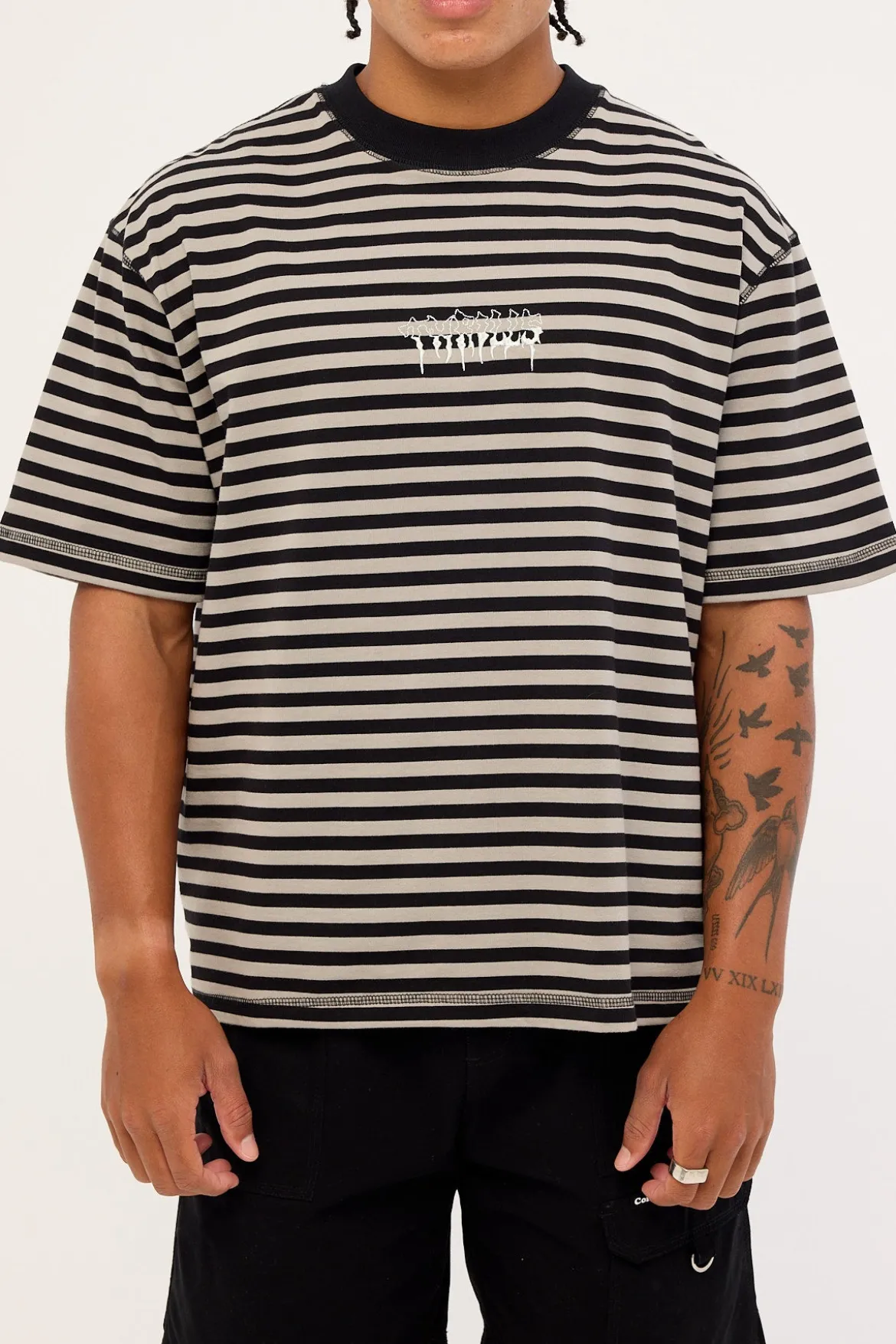 Shattered Stripe Box Fit Oversize Cropped Tee Grey Stripe
