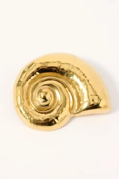 Shell Brooch Gold